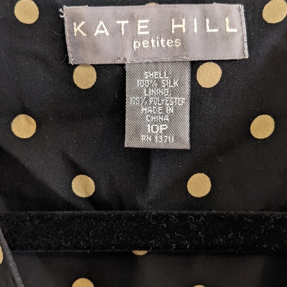 Black and Gold/Tan Polka Dot Wrap Sleeveless Blouse- Size 10P Pure Silk - Picture 4 of 4